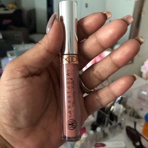 Anastasia Beverly Hills matte lipstick in Stripped